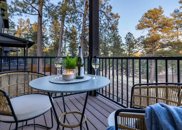 Holiday home With Near Pine Canyon