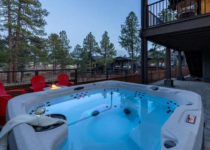 Holiday home With Near Pine Canyon *
